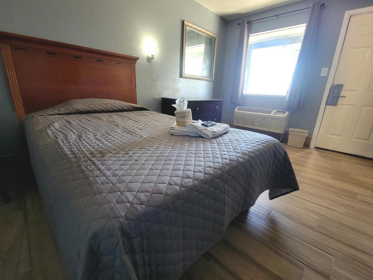 Travel Inn Сан-Антоніо Екстер'єр фото